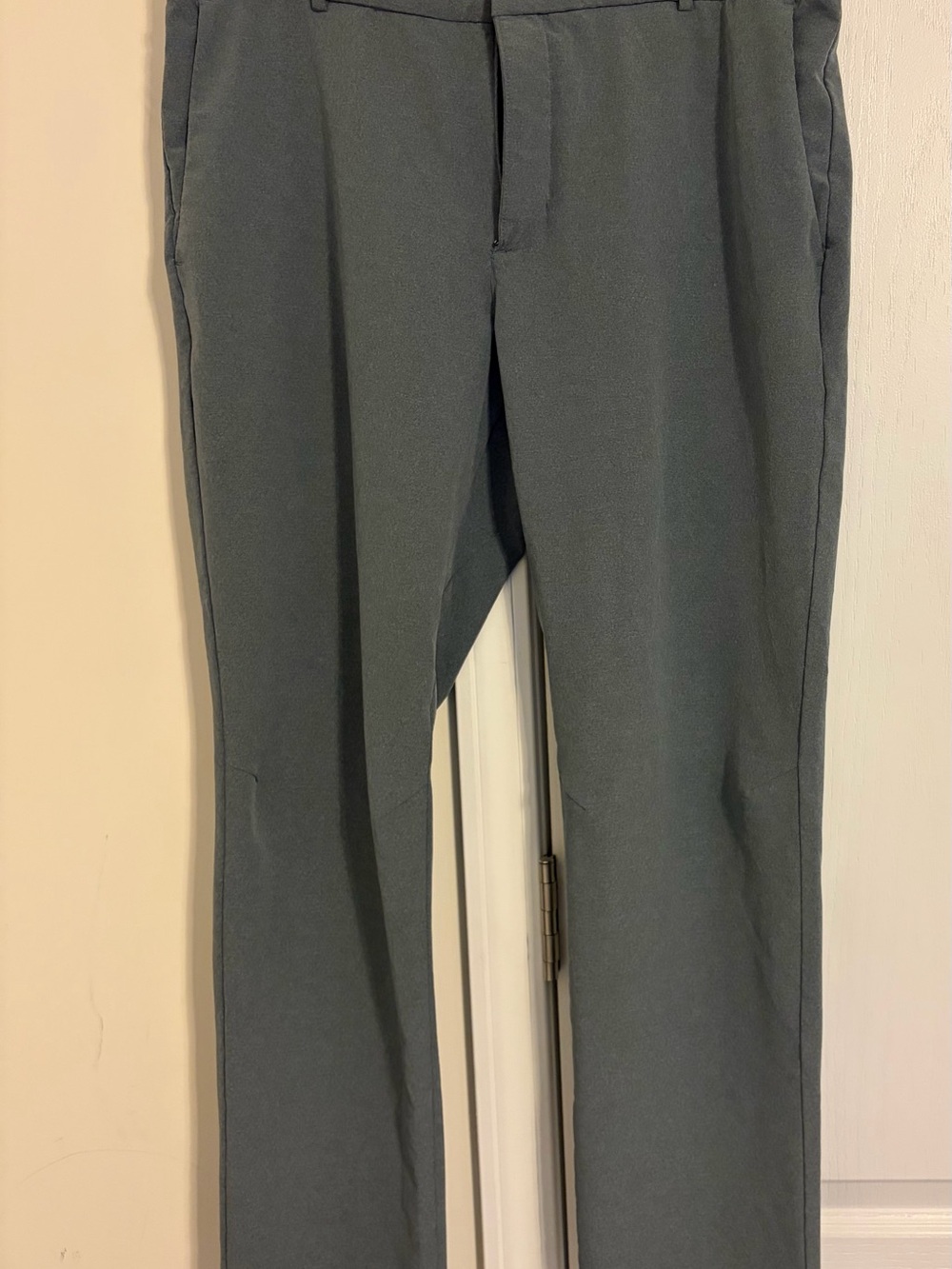 Nike Men's Charcoal Gray Dress Pants